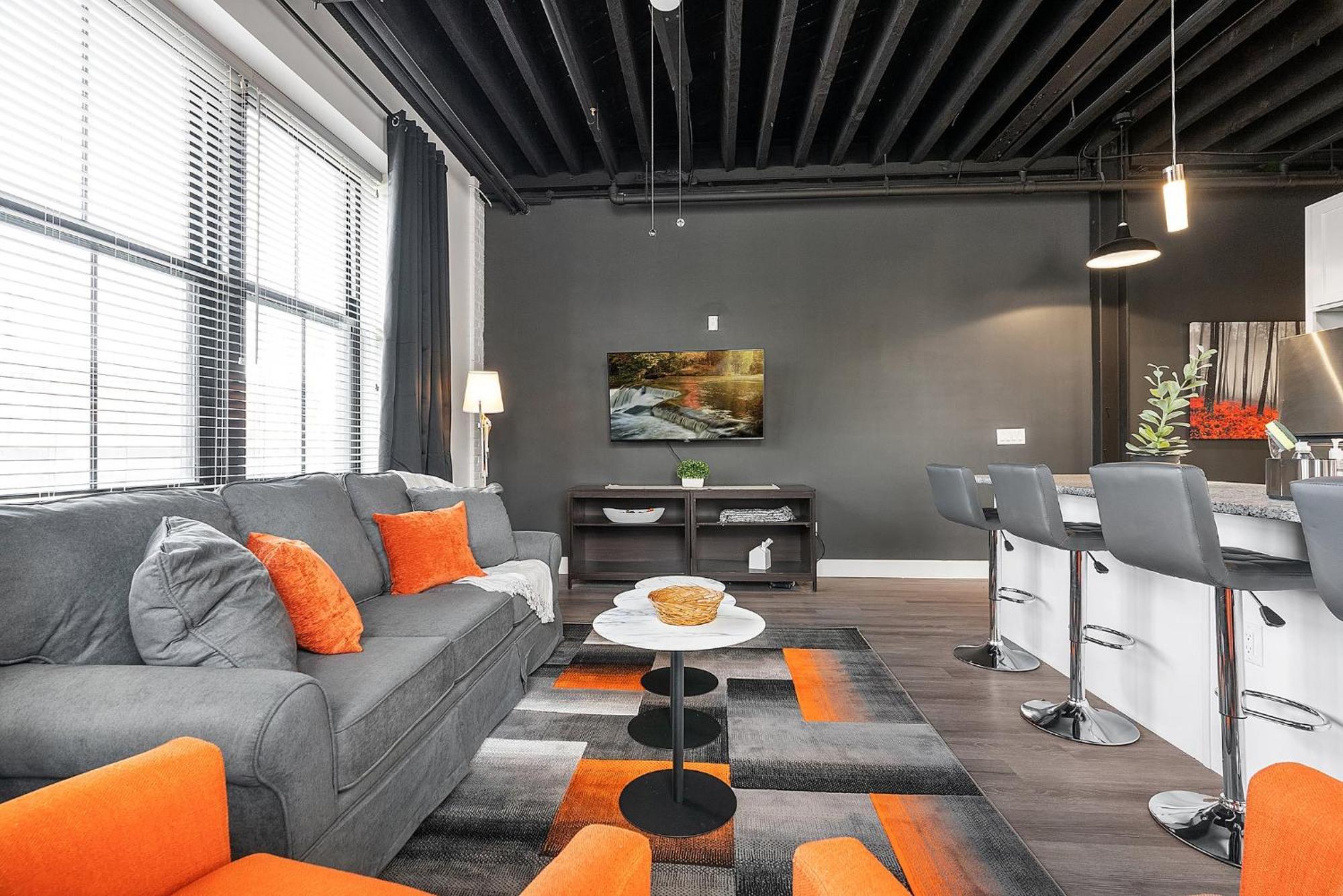 Apartment Luxury Urban 1br King Bed-parking - Heart Of Historic Germantown - Temple & Lasalle -105- Long Term! Philadelphia